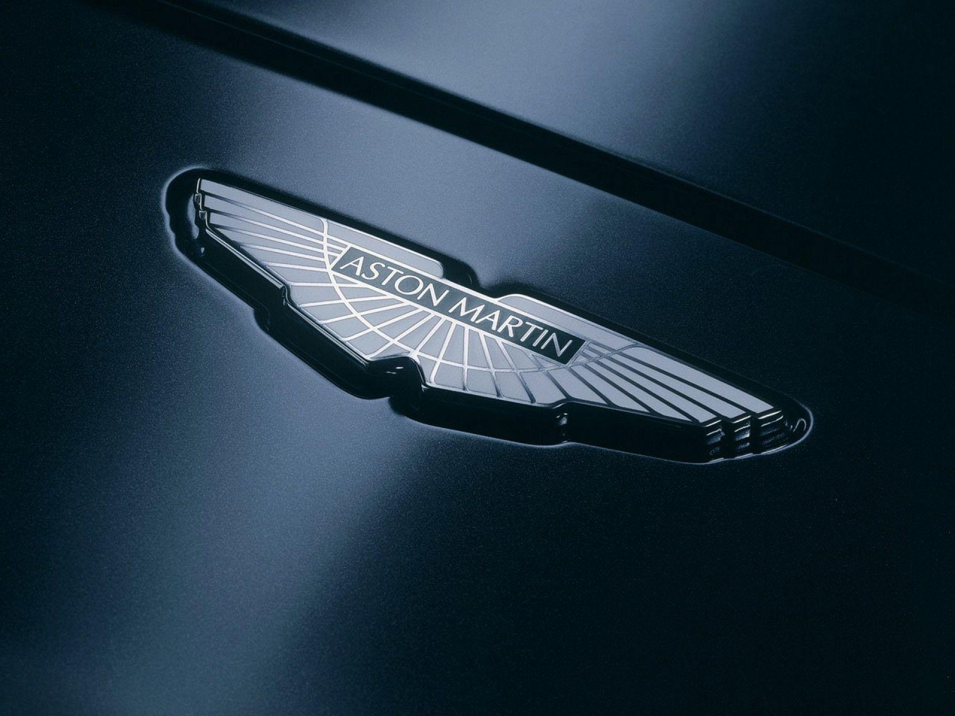 Aston Martin emblem